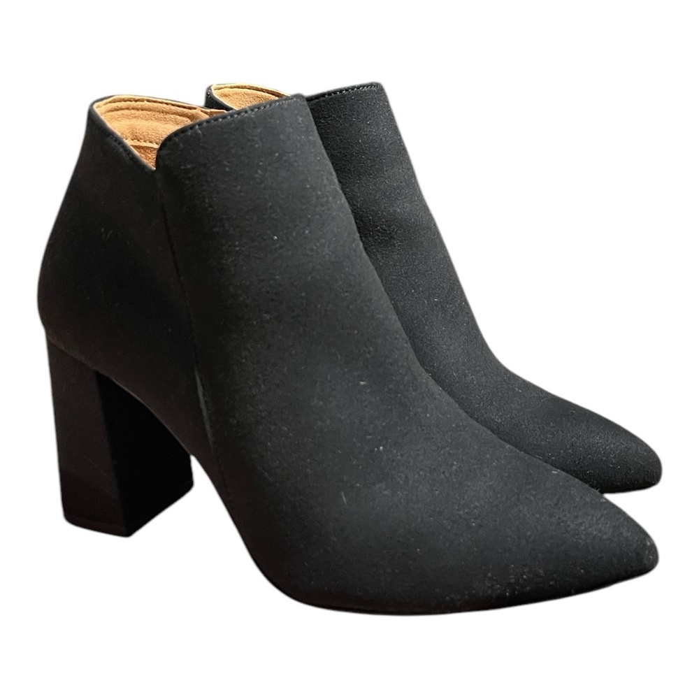 Will's Vegan Shoes London Point Toe Boots Black